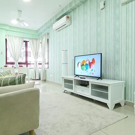 Rafflesia Condominium By Dahlia Homes Kuala Lumpur Luaran gambar
