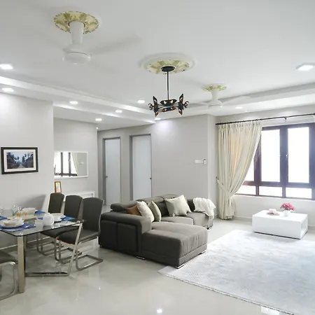 Rafflesia Condominium By Dahlia Homes Kuala Lumpur Luaran gambar